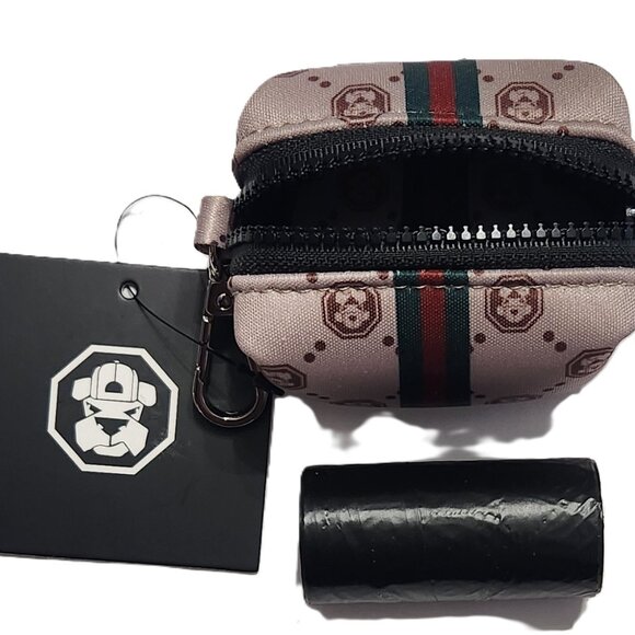 Fresh Pawz Dog Poop Waste Bag Holder W/ Black Roll of Bags - Picture 4 of 4